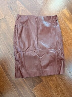 Ann Taylor Faux Leather Pencil Skirt in Burgundy